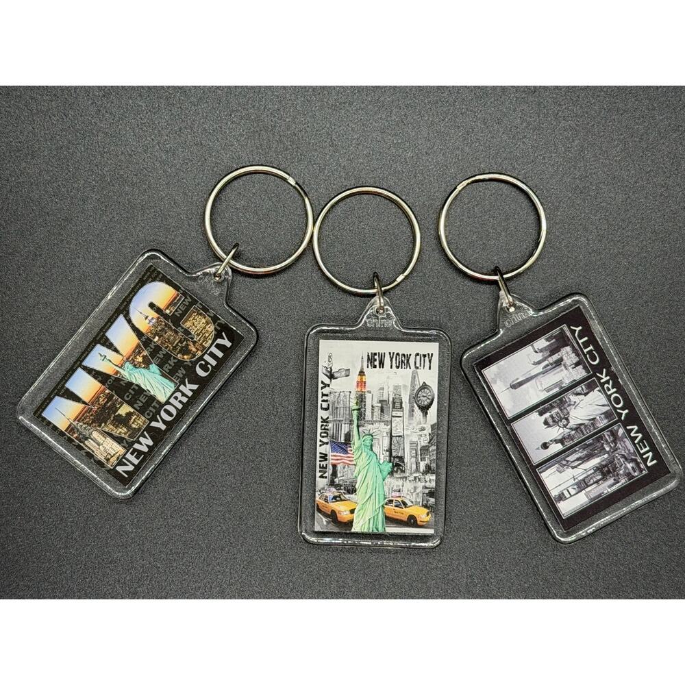Lot of 3 Key Chain New York City Vintage acrylic souvenirs